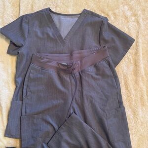 Gray mandala Scrub Set size small pants are small tall nwot